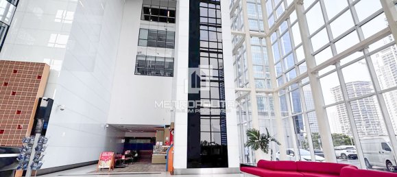 126m² Office in Jumeirah Lake Towers, UAE No. 109135 5