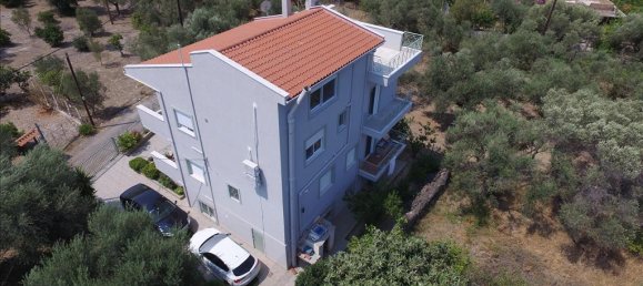 9 bedrooms Commercial property in Achaea, Greece No. 5870 10