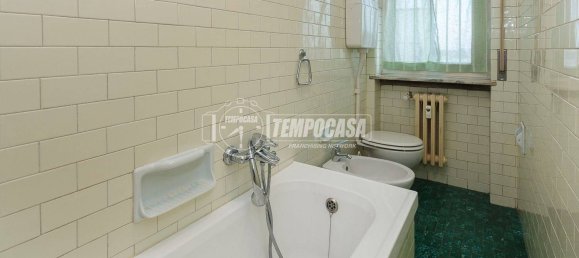1 bedroom Apartment in Bergamo, Italy No. 280218 7