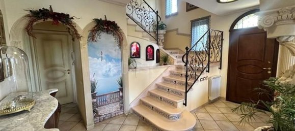 8 غرف نوم فيلا في Mascalucia, Italy رقم 332322 19