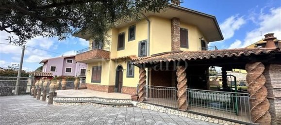 8 غرف نوم فيلا في Mascalucia, Italy رقم 332322 10