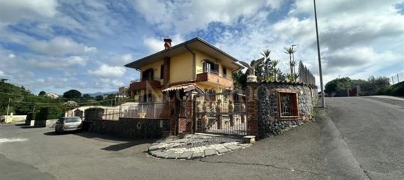 8 غرف نوم فيلا في Mascalucia, Italy رقم 332322 2