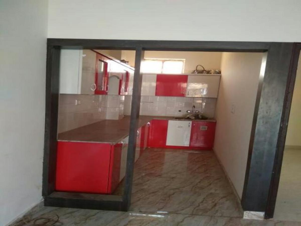 3 غرف نوم منزل في Noida, India رقم 3484