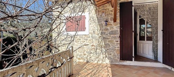 3 bedrooms Townhouse in Saint-Paul-le-Jeune, France No. 205001 5