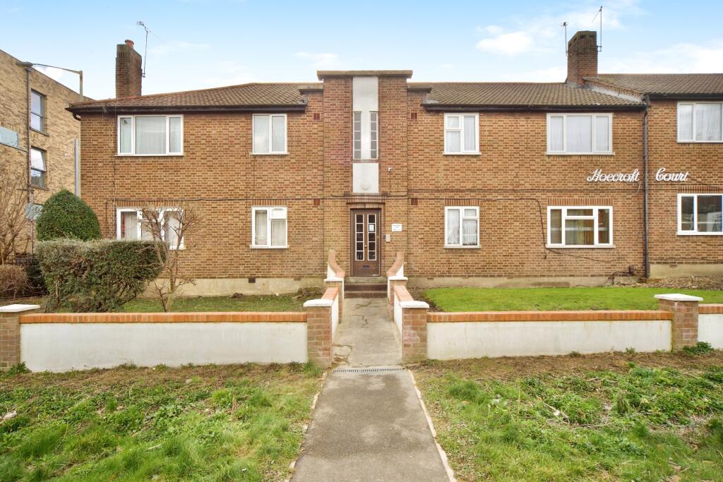 2 bedrooms Apartment in Enfield, United Kingdom No. 11531