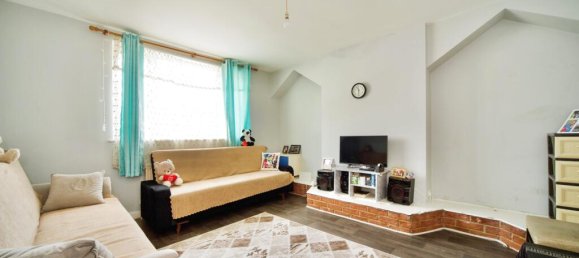 2 bedrooms Apartment in Enfield, United Kingdom No. 11531 2