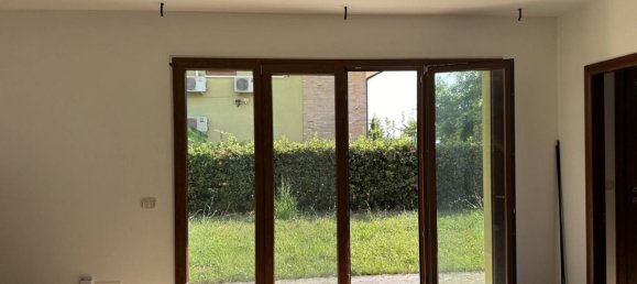 3 غرف نوم فيلا في Pescara, Italy رقم 10550 69