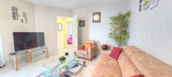 2 chambres Appartement à Villeurbanne, France No. 284210 2