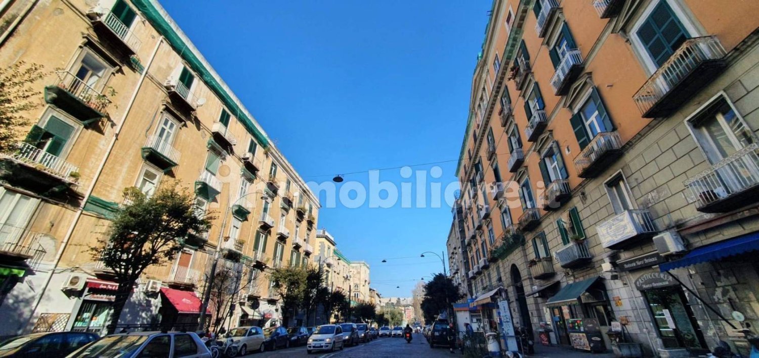 1 غرف نوم شقة في Naples, Italy رقم 264221