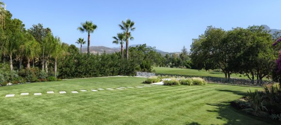 9 Schlafzimmer Villa in Nueva Andalucia, Spain, Nr. 2888 25