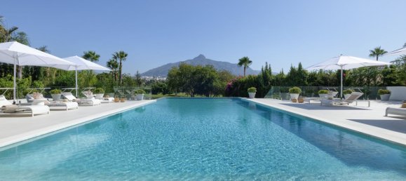 9 Schlafzimmer Villa in Nueva Andalucia, Spain, Nr. 2888 5