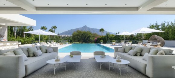 9 Schlafzimmer Villa in Nueva Andalucia, Spain, Nr. 2888 11