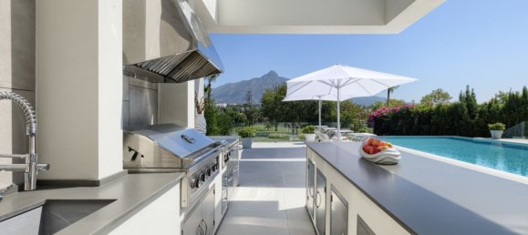 9 Schlafzimmer Villa in Nueva Andalucia, Spain, Nr. 2888 18