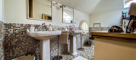 4 bedrooms Villa in Pietrasanta, Italy No. 174575 17