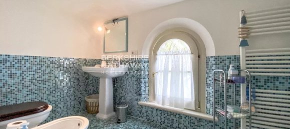 4 bedrooms Villa in Pietrasanta, Italy No. 174575 13