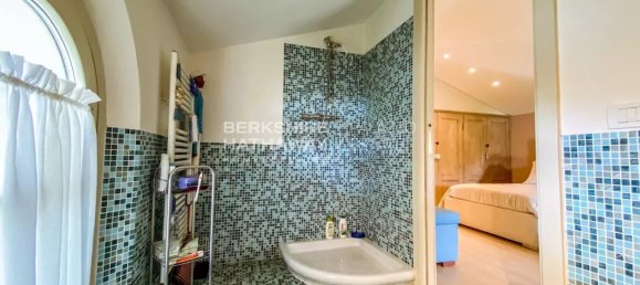 4 bedrooms Villa in Pietrasanta, Italy No. 174575 14