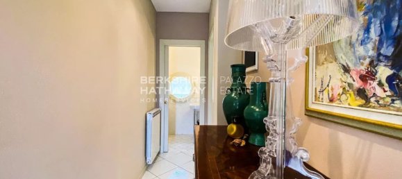 4 bedrooms Villa in Pietrasanta, Italy No. 174575 8