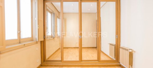 2 bedrooms Apartment in Madrid, Spain No. 135677 14