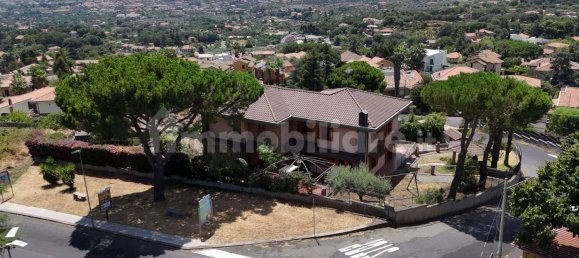 3 غرف نوم فيلا في Trecastagni, Italy رقم 299360 7