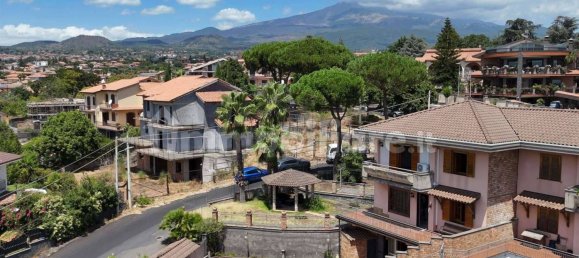 3 غرف نوم فيلا في Trecastagni, Italy رقم 299360 8