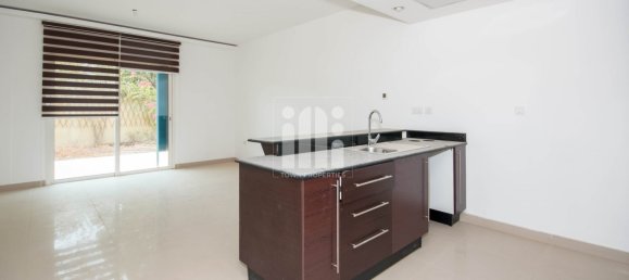 2 Schlafzimmer Villa in Al Reef, UAE, Nr. 955 10