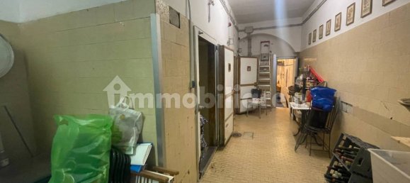 Imóvel comercial de 3 divisões em Barberino di Mugello, Italy N.º 110426 9