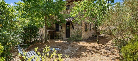 Casa de 9 divisões em Piegaro, Italy N.º 129183 9