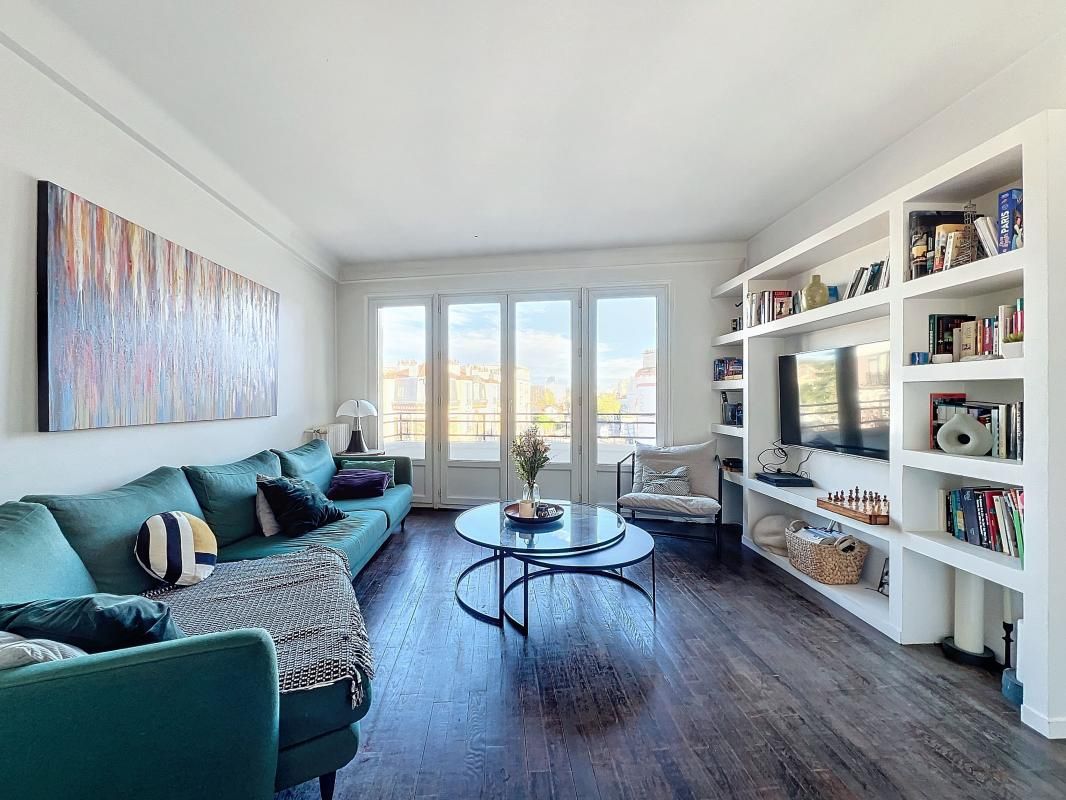 Apartamento T3 em Suresnes, France N.º 170431