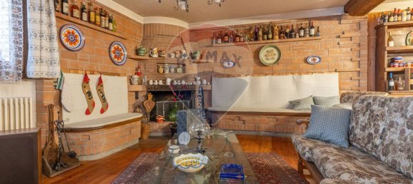 4 Schlafzimmer Villa in Varese, Italy, Nr. 236104 33