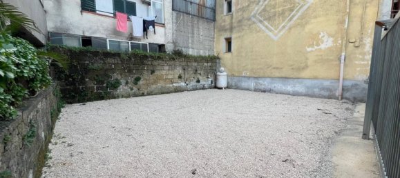 2 bedrooms Apartment in Naples, Italy No. 273441 11