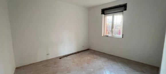 2 bedrooms Apartment in Naples, Italy No. 273441 3