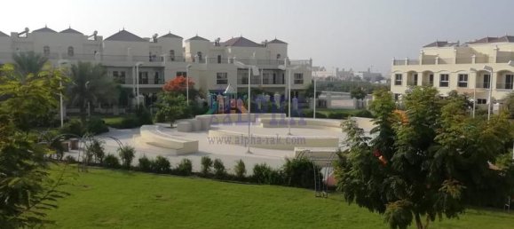 4 bedrooms Townhouse in Al Hamra Village, UAE No. 56031 2