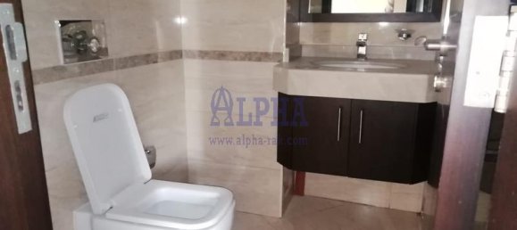 4 bedrooms Townhouse in Al Hamra Village, UAE No. 56031 19