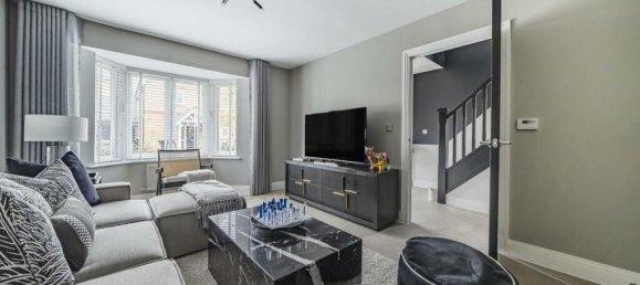 3 bedrooms House in Beckenham, United Kingdom No. 14372 13