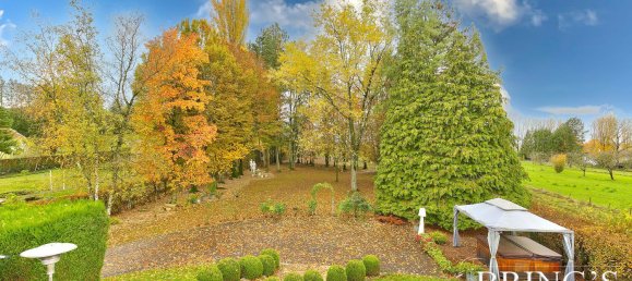 5 bedrooms House in Cutry, France No. 89734 32