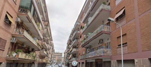 Apartamento de 4 dormitorios en Rome, Italy No. 372329 2