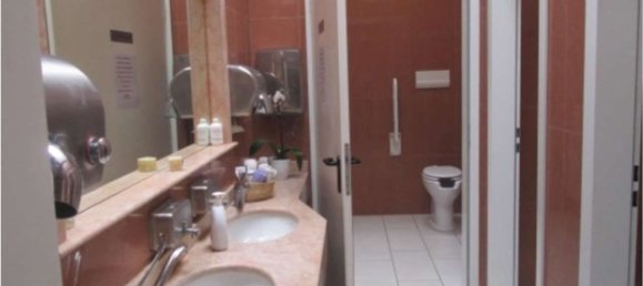 7 rooms House in San Benedetto Po, Italy No. 298740 10