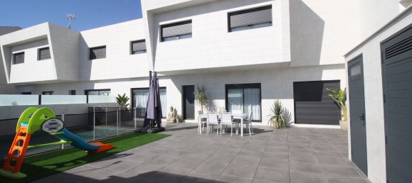 4 غرف نوم فيلا في San Pedro del Pinatar, Spain رقم 12728 4