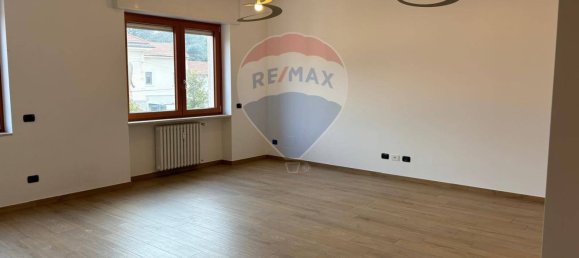 2 غرف نوم شقة في Magnago, Italy رقم 380071 3