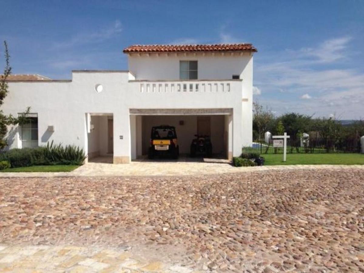Casa de 3 dormitorios en Guanajuato, Mexico No. 189181