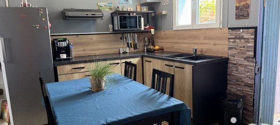 3 bedrooms House in Deux-Sevres, France No. 293858 4