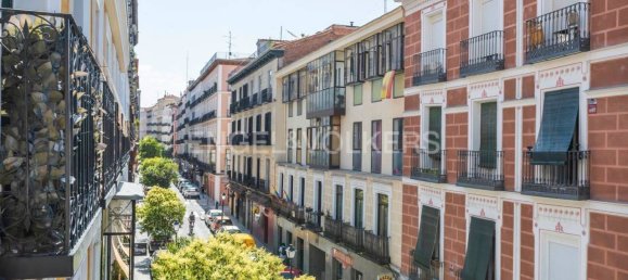 2 bedrooms Apartment in Madrid, Spain No. 148685 17