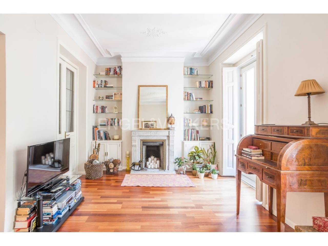2 bedrooms Apartment in Madrid, Spain No. 148685