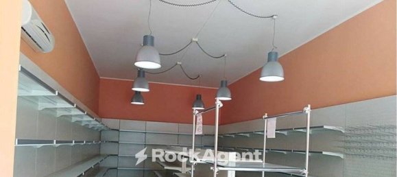 Imóvel comercial de 1 divisão em Cerignola, Italy N.º 293809 2