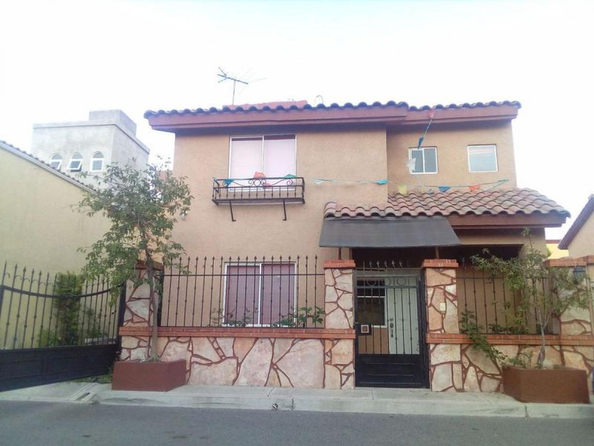 3 Schlafzimmer Haus in Tecamac de Felipe Villanueva, Mexico, Nr. 216375