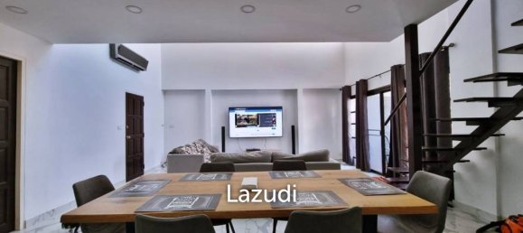 5 bedrooms Bungalow in Pattaya, Thailand No. 19433 5