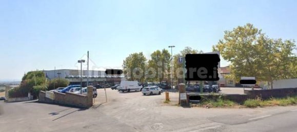 1 room Commercial property in Recanati, Italy No. 296722 2