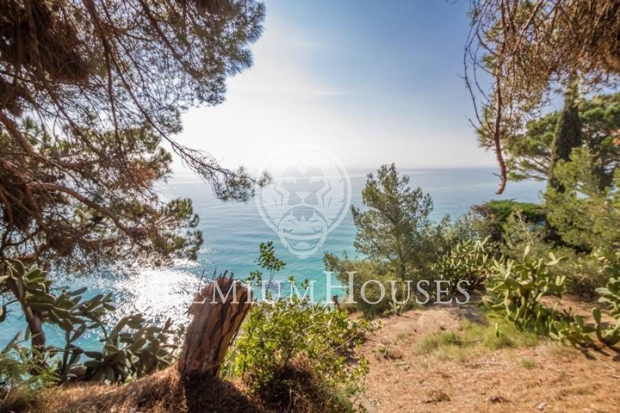 Grundstück in Arenys de Mar, Spain, Nr. 248006