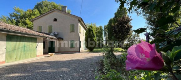 4 غرف نوم منزل في Cavezzo, Italy رقم 291622 10