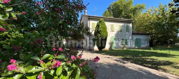 4 غرف نوم منزل في Cavezzo, Italy رقم 291622 8